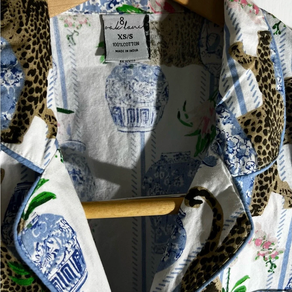 Women's Leopard Patterned Pajama Set - Picture 6 of 7